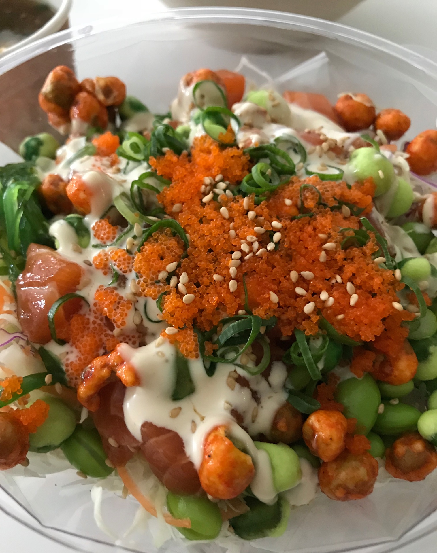 My poke bowl is : Salmon bowl, yummy !